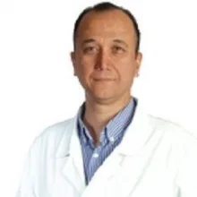 Dr. Uğur Akın — Pratisyen, Odunpazarı, Eskişehir. Portre fotoğrafı.