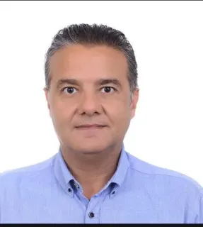 Doç. Dr. Mert Zeytinoğlu profilinde yer alan galeri fotoğrafı.