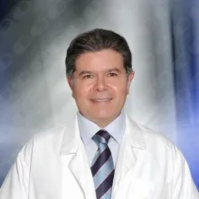 Prof. Dr. Yüksel Gümürdülü — Adana. Portre fotoğrafı.