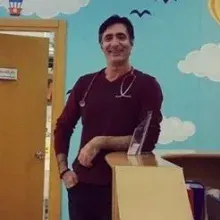 Uzm. Dr. Erkan Aslan — Çocuk Sağlığı Ve Hastalıkları, Bahçelievler, İstanbul. Portre fotoğrafı.