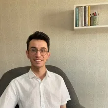 Psk. Dan. Alper Uysal — Psikolojik Danışma ve Rehberlik, Ankara. Portre fotoğrafı.
