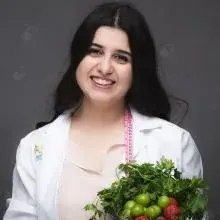Dyt. Selin Yılmaz Varlı — Diyetisyen, İzmir. Portre fotoğrafı.