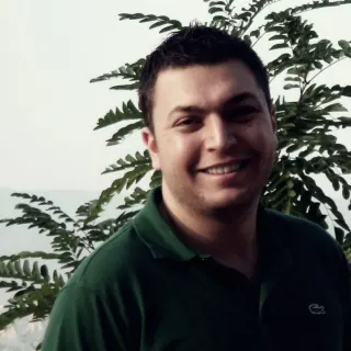 Dr. Dt. Timur Songür profilinde yer alan galeri fotoğrafı.