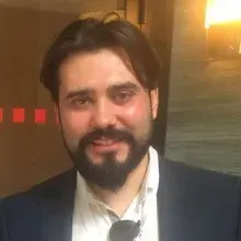 Kl. Psk. Ali Engin Uygur — Psikoloji, İstanbul. Portre fotoğrafı.