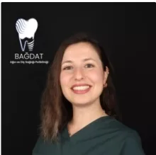Dr. Dt. Gülcan Danacı Kaya. Portre fotoğrafı.