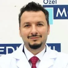 Op. Dr. Mehmet Ali Çolak — Göğüs Cerrahisi, Nilüfer, Bursa. Portre fotoğrafı.