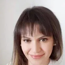 Doç. Dr. Ayşegül Efe — Çocuk ve Ergen Psikiyatrisi, Çankaya, Ankara. Portre fotoğrafı.