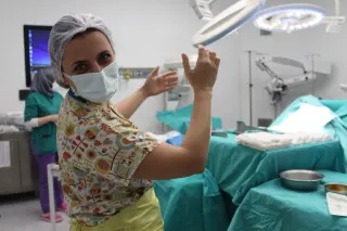 Op. Dr. Sibel Barut profilinde yer alan galeri fotoğrafı.