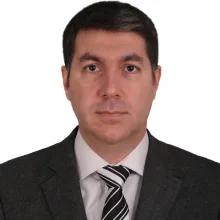 Doç. Dr. Murat Gürger — Ortopedi Ve Travmatoloji, Elazığ. Portre fotoğrafı.