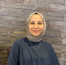 Psk. Dan. Büşra Ağır — Psikolojik Danışma ve Rehberlik. Portre fotoğrafı.