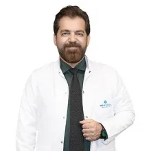 Uzm. Dr. Zekeriya Büyükdereli — Çocuk Sağlığı Ve Hastalıkları, Kahramanmaraş. Portre fotoğrafı.
