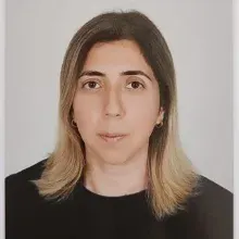 Psk. Buket Denkdemir — Psikoloji, İstanbul. Portre fotoğrafı.