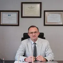 Doç. Dr. Timuçin Erol — Genel Cerrahi, Ankara. Portre fotoğrafı.
