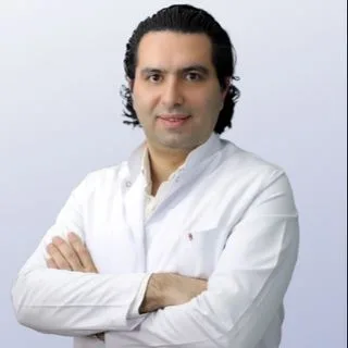 Uzm. Dr. Muhammed Al Bayati — Çocuk ve Ergen Psikiyatrisi, Ümraniye, İstanbul. Portre fotoğrafı.
