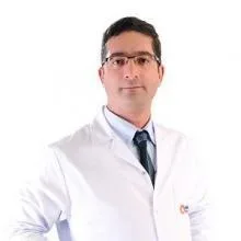 Op. Dr. Emil Jivazada — Üroloji, Van. Portre fotoğrafı.
