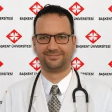 Doç. Dr. Ali Çoner — Kardiyoloji, Antalya. Portre fotoğrafı.