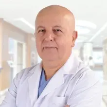 Uzm. Dr. Can Hamsici — Kardiyoloji, Canik, Samsun. Portre fotoğrafı.