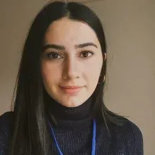 İnci Koç — Çocuk gelişimi. Portre fotoğrafı.