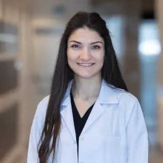 Uzm. Dt. Zeynep Şahin Özer profilinde yer alan galeri fotoğrafı.