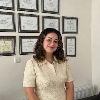 Psk. Yıldız Yıldız — Psikoloji, Konya. Portre fotoğrafı.