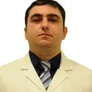 Uzm. Dr. Özgür Bahadır — Gastroenteroloji, İstanbul. Portre fotoğrafı.
