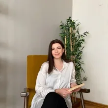 Psk. Dan. Selda Nurdaş — Psikolojik Danışma ve Rehberlik, Eskişehir. Portre fotoğrafı.