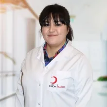 Uzm. Dr. Pelin Duman — Nöroloji, Kağıthane, İstanbul. Portre fotoğrafı.