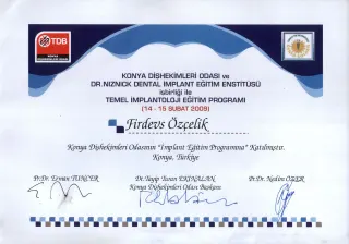 Dt. Firdevs Özçelik profilinde yer alan galeri fotoğrafı.
