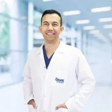Op. Dr. Murat Gencer — Kulak Burun Boğaz, Denizli. Portre fotoğrafı.