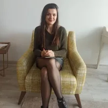 Psk. Gizem Arıkan — Psikoloji, Antalya. Portre fotoğrafı.