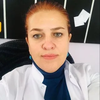 Psk. Aysel Akman — Psikoloji, Eskişehir. Portre fotoğrafı.