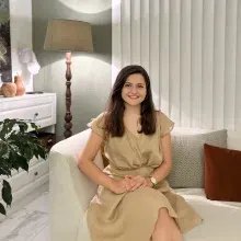 Psk. Beyza Çabuk — Psikoloji, İstanbul. Portre fotoğrafı.