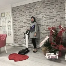 Dyt. Esra Kaya — Diyetisyen, Elazığ. Portre fotoğrafı.