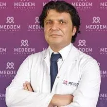 Op. Dr. Yusuf Akdeniz — Genel Cerrahi, Isparta. Portre fotoğrafı.