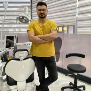 Dt. Miraç Pekince profilinde yer alan galeri fotoğrafı.