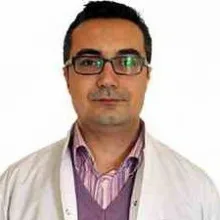 Op. Dr. Esat Kaan Akbay — Üroloji, Kepez, Antalya. Portre fotoğrafı.