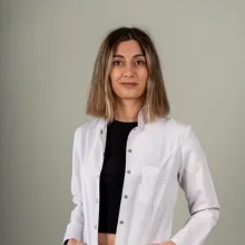 Fzt. Esra Duman Tok — Fizyoterapi Ve Rehabilitasyon, Serdivan, Sakarya. Portre fotoğrafı.