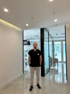 Dr. Dt. Gökhan Torun profilinde yer alan galeri fotoğrafı.