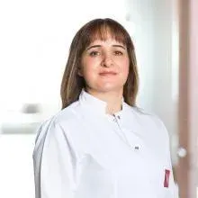 Op. Dr. Halide Yüksel — Kadın Hastalıkları Ve Doğum, Pendik, İstanbul. Portre fotoğrafı.