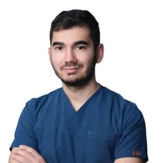 Uzm. Dt. Özgen Kırmızıbekmez — Tepebaşı, Eskişehir. Portre fotoğrafı.