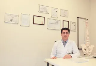 Prof. Dr. Hayati Aygün profilinde yer alan galeri fotoğrafı.