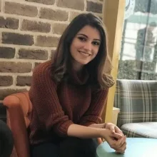 Psk. Dan. Zeynep Kutsal — Psikolojik Danışma ve Rehberlik. Portre fotoğrafı.