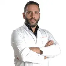 Op. Dr. Mehmet Yıldız — Göz Hastalıkları, Balıkesir. Portre fotoğrafı.