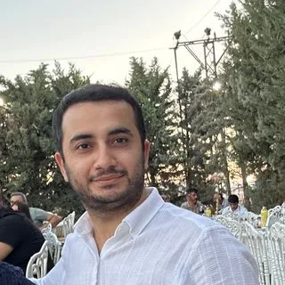 Dt. Ahmet Çelik — Diş Hekimi, Şanlıurfa. Portre fotoğrafı.