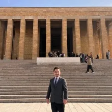 Psk. Enis Çağlar Köseoğlu — Psikoloji. Portre fotoğrafı.