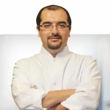 Uzm. Dr. Gürkan Ağralı — Kadın Hastalıkları Ve Doğum, İstanbul. Portre fotoğrafı.