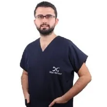 Dt. Faruk Özdemir — Diş Hekimi, Başiskele, Kocaeli. Portre fotoğrafı.