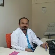 Op. Dr. Ahmet Yalçın — Göz Hastalıkları, Bandırma, Balıkesir. Portre fotoğrafı.