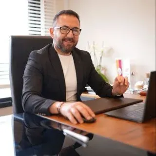 Dr. Mustafa Cihangir — Mezoterapi, Adana. Portre fotoğrafı.
