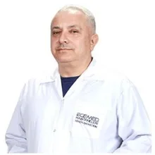 Uzm. Dr. Ahmet Şakru — Çocuk Sağlığı Ve Hastalıkları, Söke, Aydın. Portre fotoğrafı.